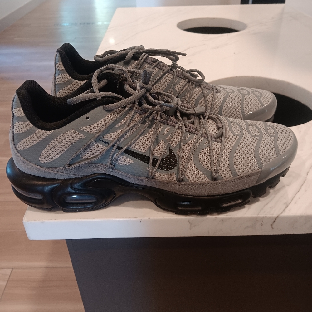 Nike Air Max Plus Utility 'Wolf Grey' Mens Size 12